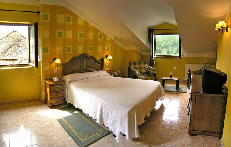 Posada La Anjana Puente Viesgo Room photo