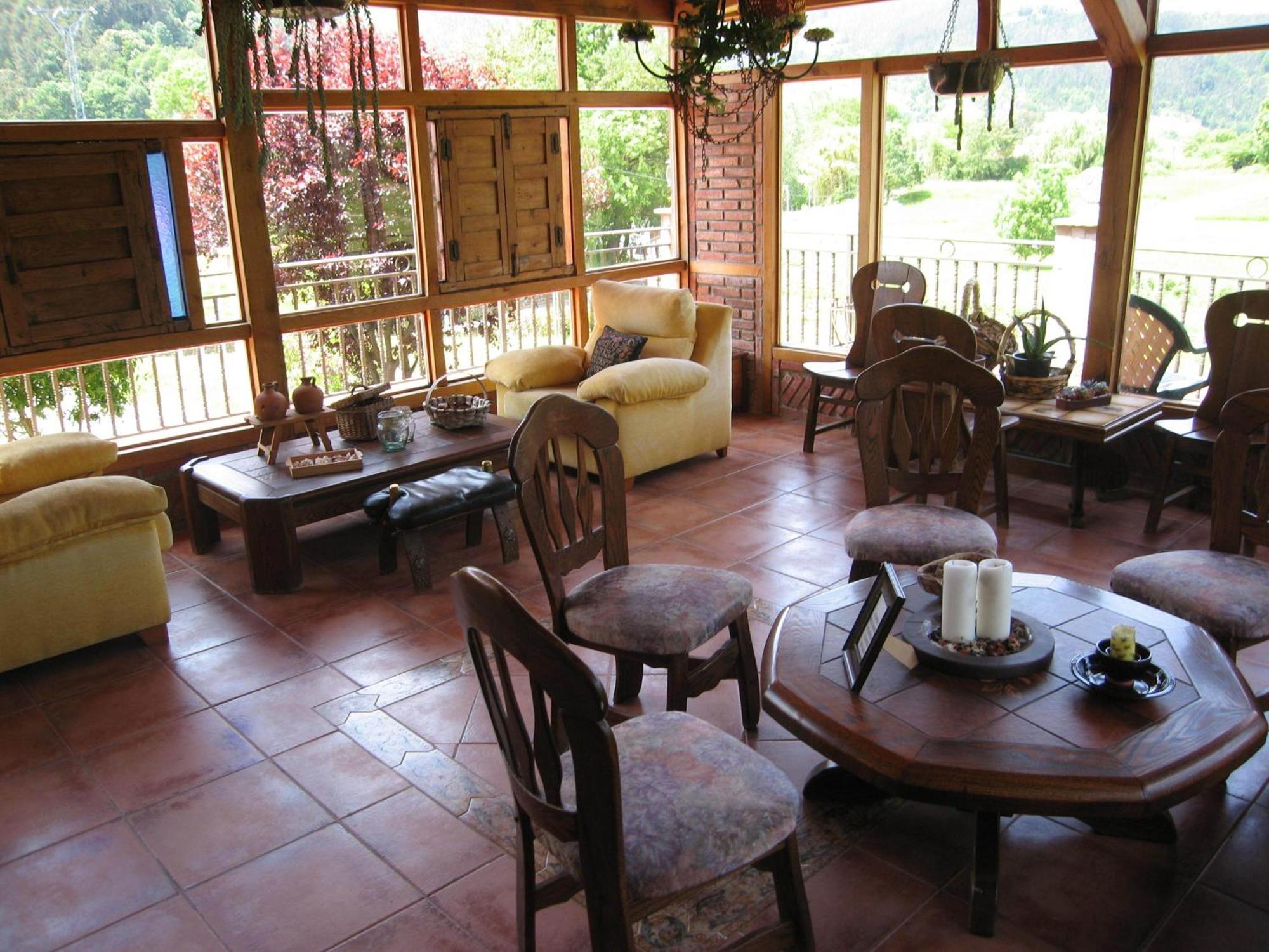 Posada La Anjana Puente Viesgo Exterior photo