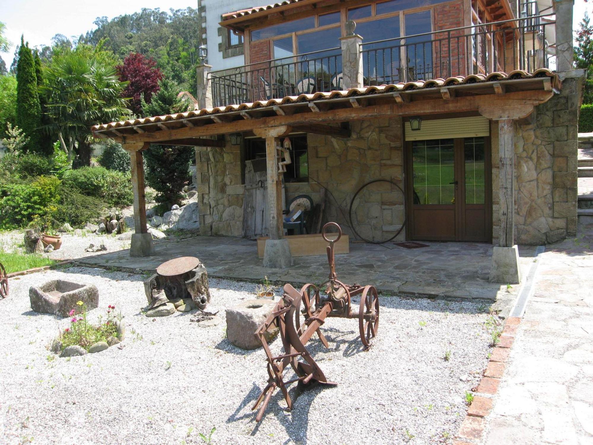 Posada La Anjana Puente Viesgo Exterior photo